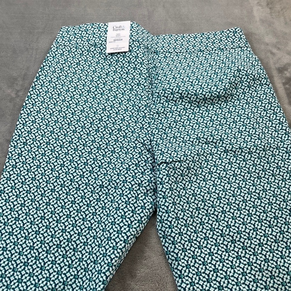 NWT Croft & Barrow Turquoise Geometric Mid Rise Ankle Pants 18W Regular - Picture 12 of 16